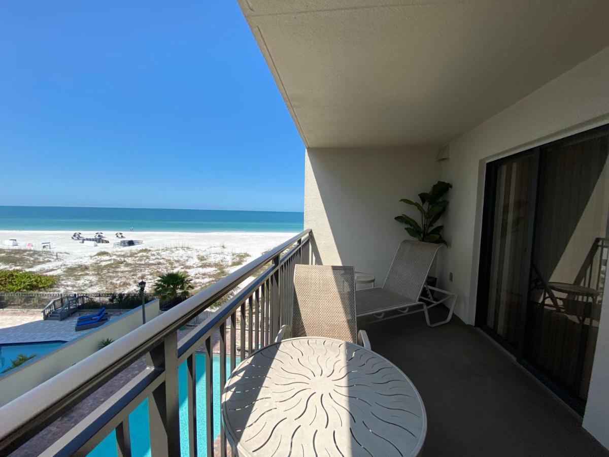 Vistas On The Gulf By Liberte' Lejlighedshotel St. Pete Beach Eksteriør billede